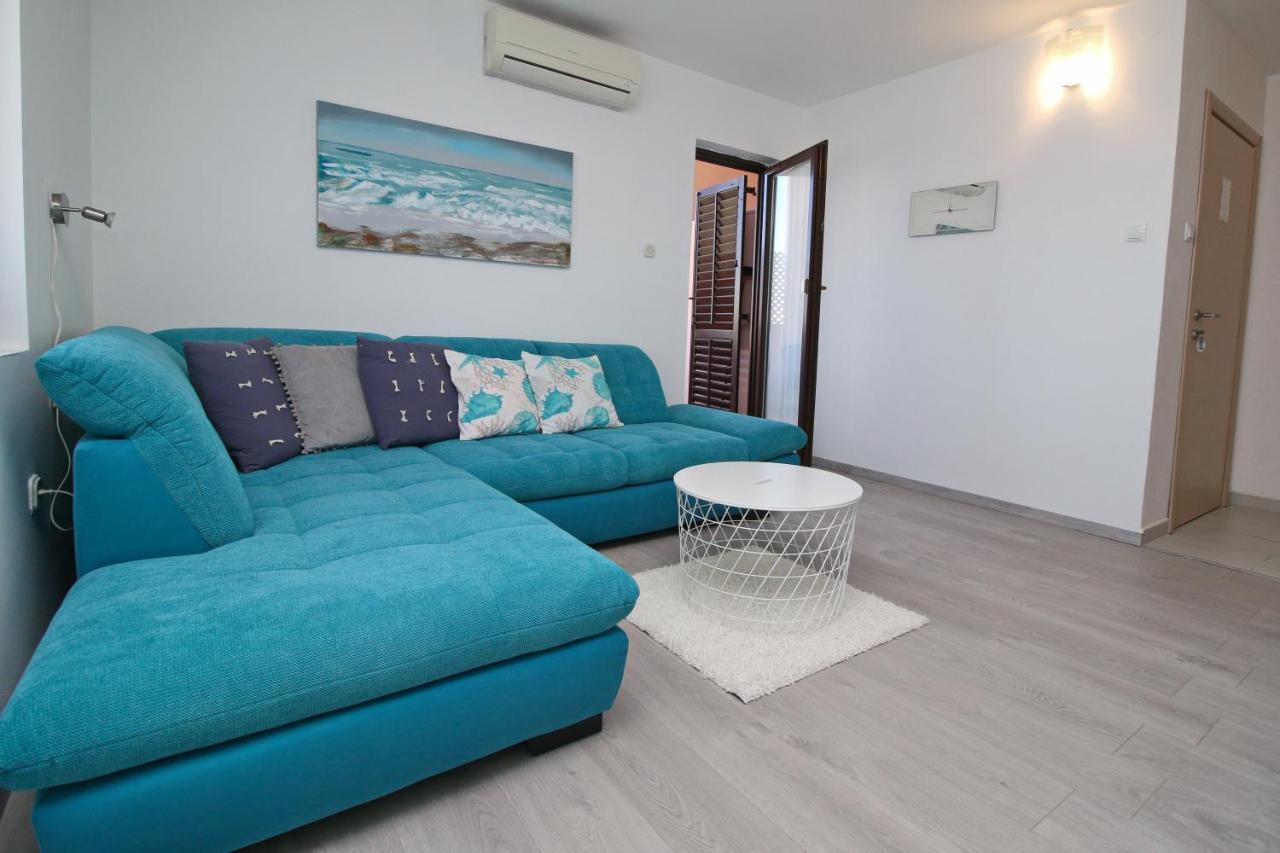 Mila Apartment *