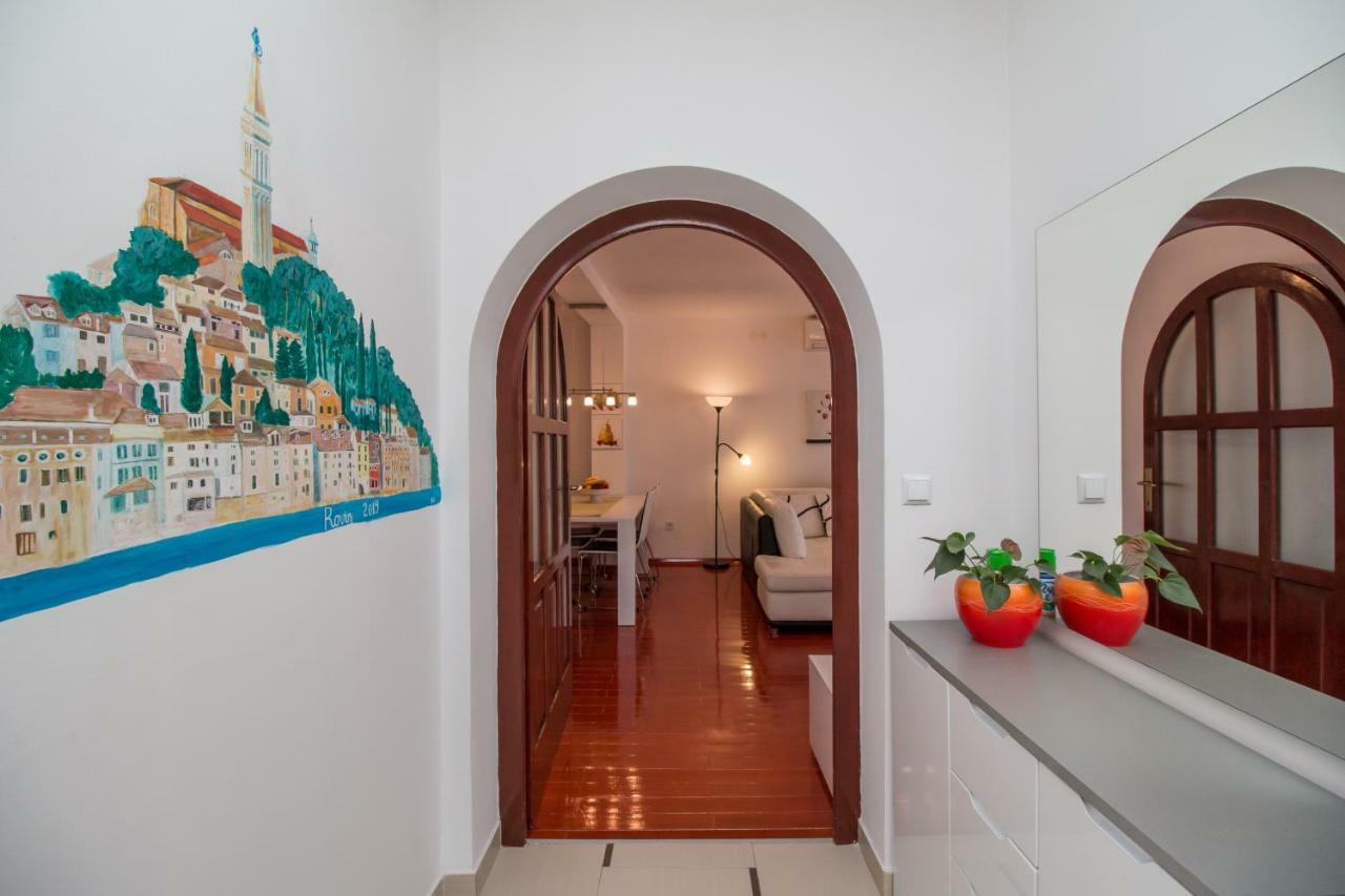 Mila Apartment *