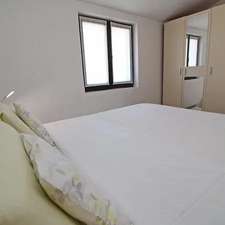 Apartments Mila Rovinj Exterior photo